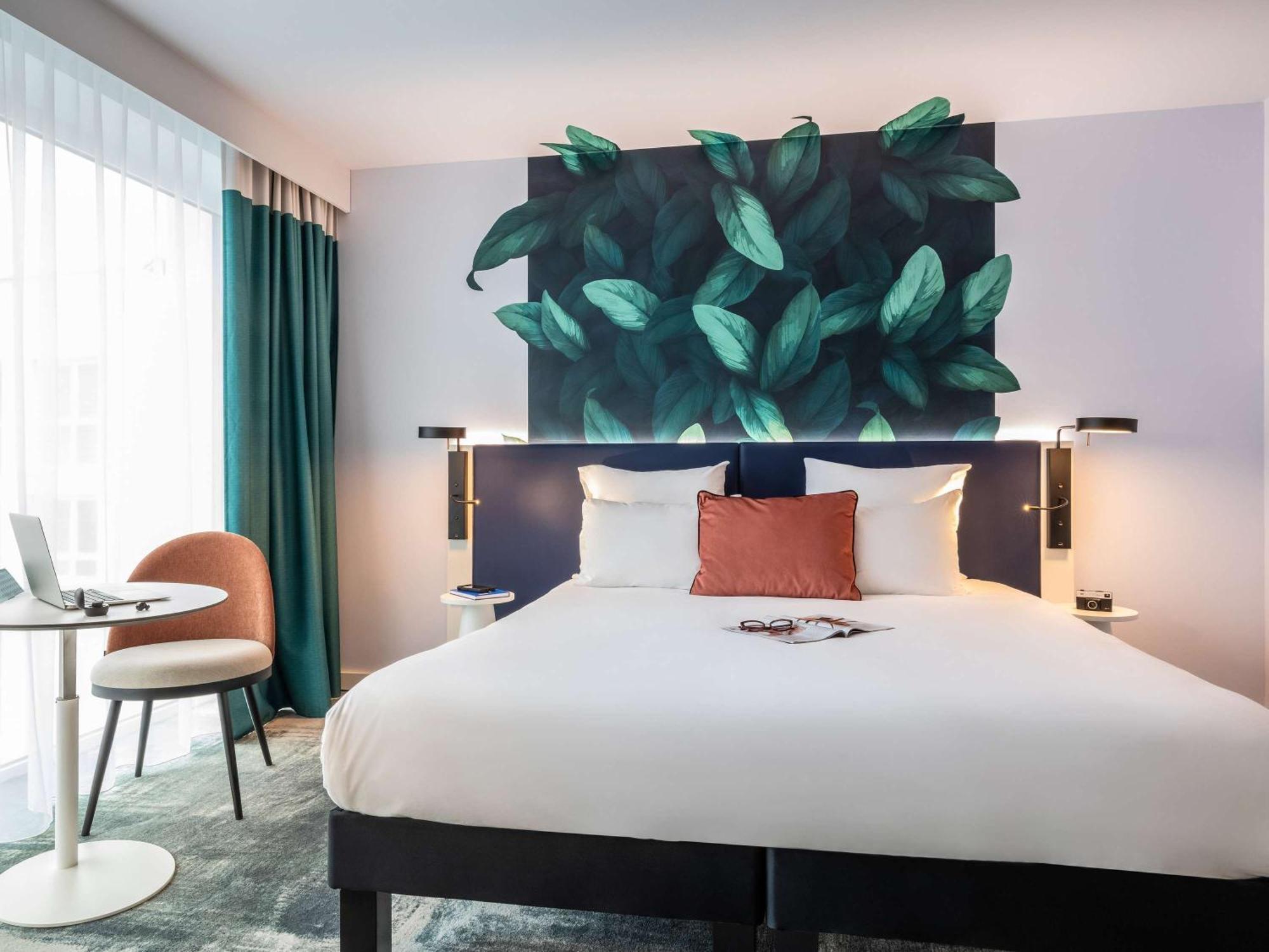 ホテル Ibis Styles Bezons Paris La Defense エクステリア 写真